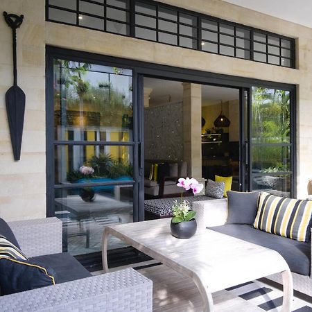 Amanputri Villa Seminyak  Ngoại thất bức ảnh