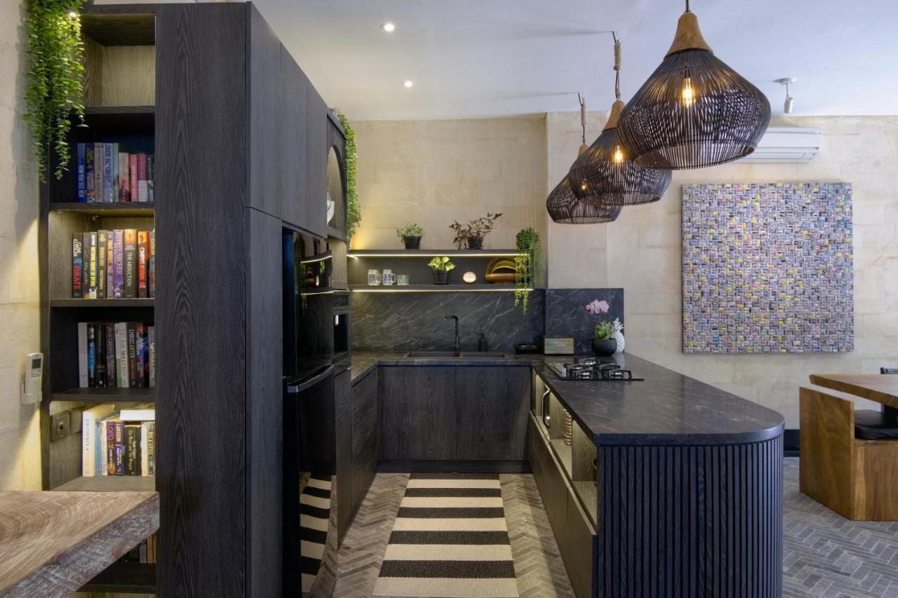 Amanputri Villa Seminyak  Ngoại thất bức ảnh