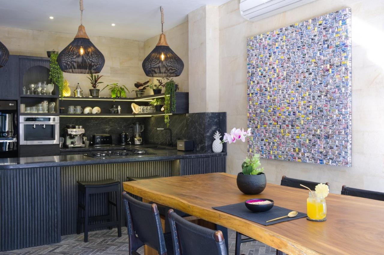 Amanputri Villa Seminyak  Ngoại thất bức ảnh