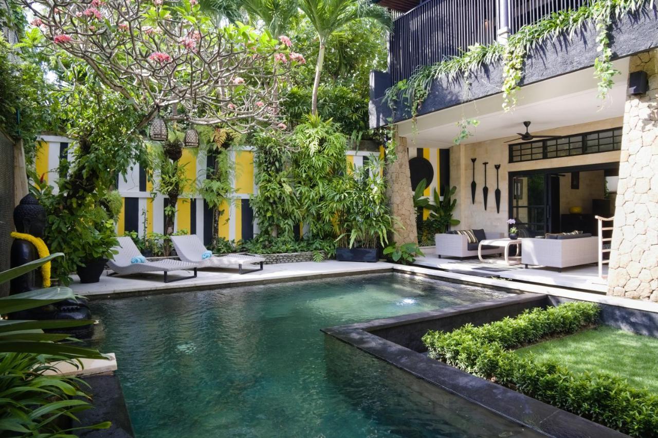 Amanputri Villa Seminyak  Ngoại thất bức ảnh