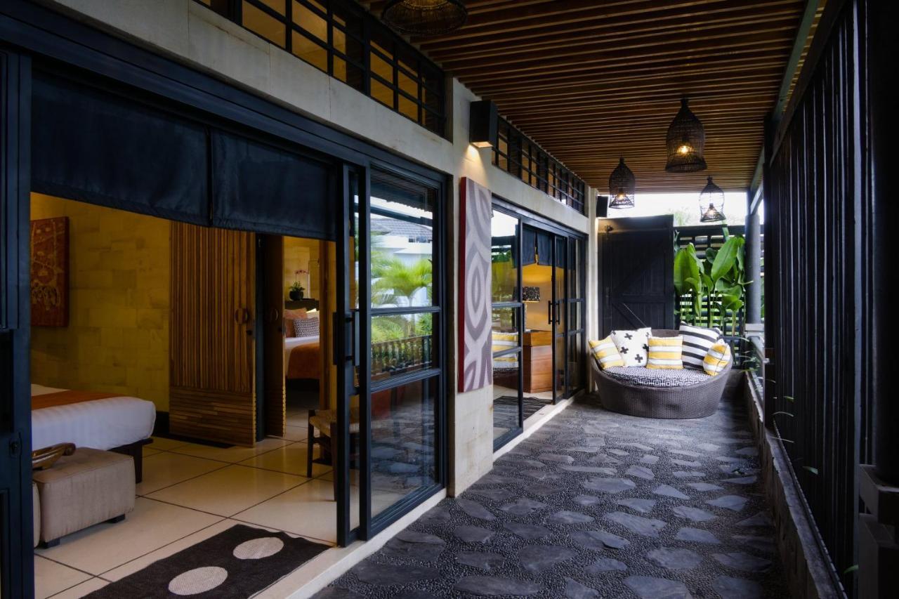 Amanputri Villa Seminyak  Ngoại thất bức ảnh