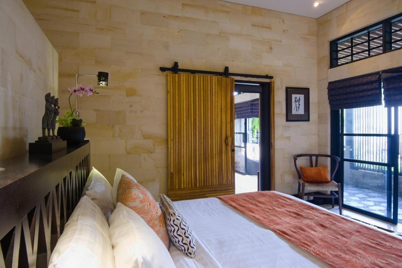 Amanputri Villa Seminyak  Ngoại thất bức ảnh