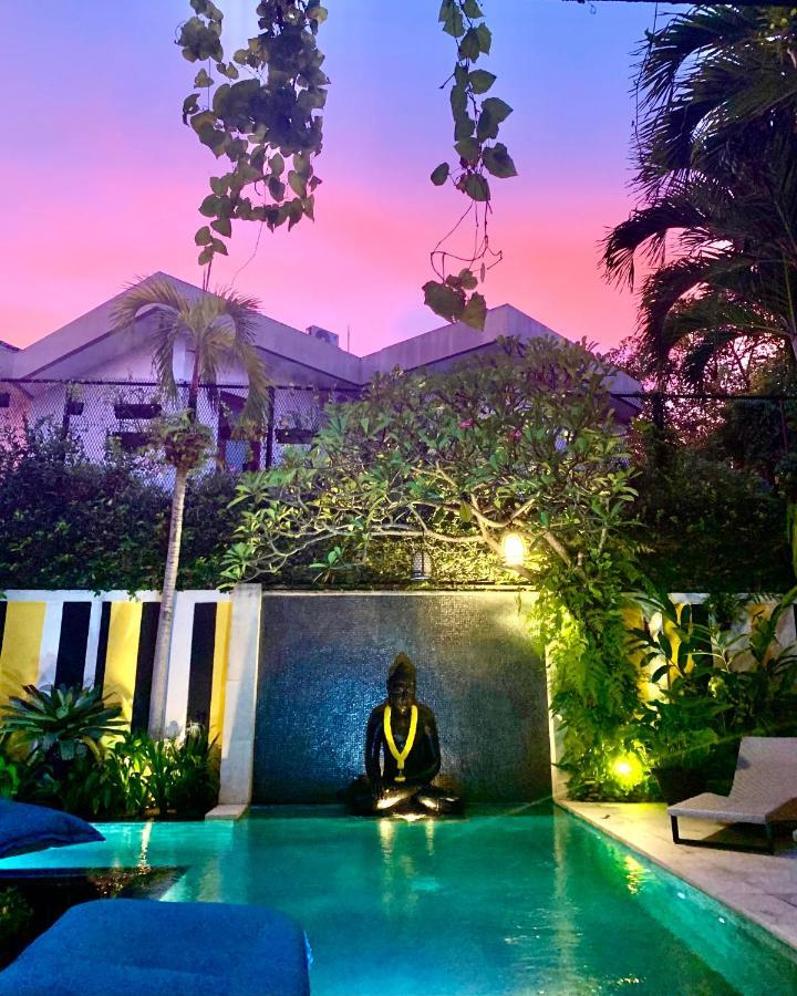 Amanputri Villa Seminyak  Ngoại thất bức ảnh