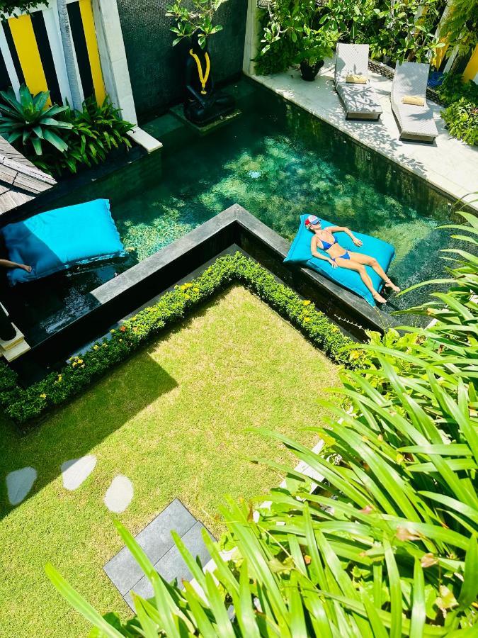 Amanputri Villa Seminyak  Ngoại thất bức ảnh